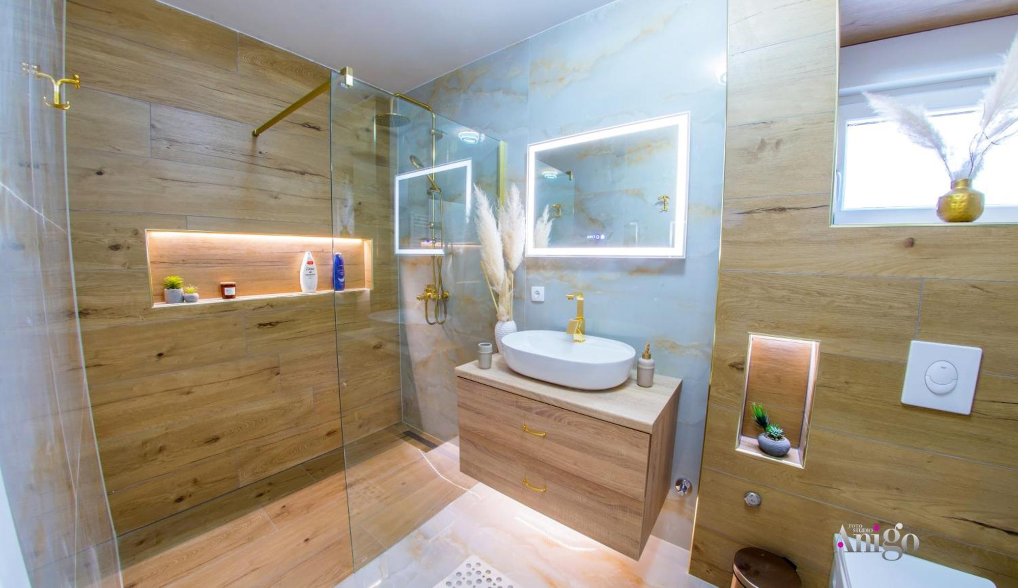Luxury Apartment Black And Gold Mostar Kültér fotó