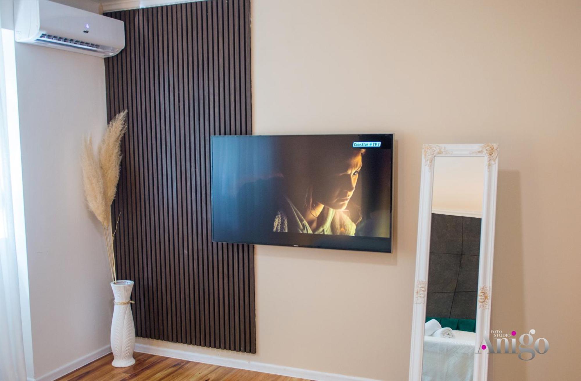 Luxury Apartment Black And Gold Mostar Kültér fotó